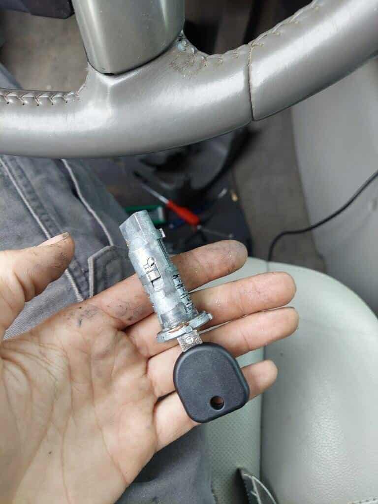 Car Key Extraction San Antonio Texas Pro Locksmiths